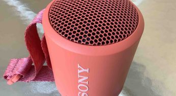 How to Charge Sony SRS XB13