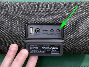 Picture of the -Light- button.