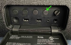 Picture of the glowing -Guitar- indicator on the Sony SRS XG500 speaker.