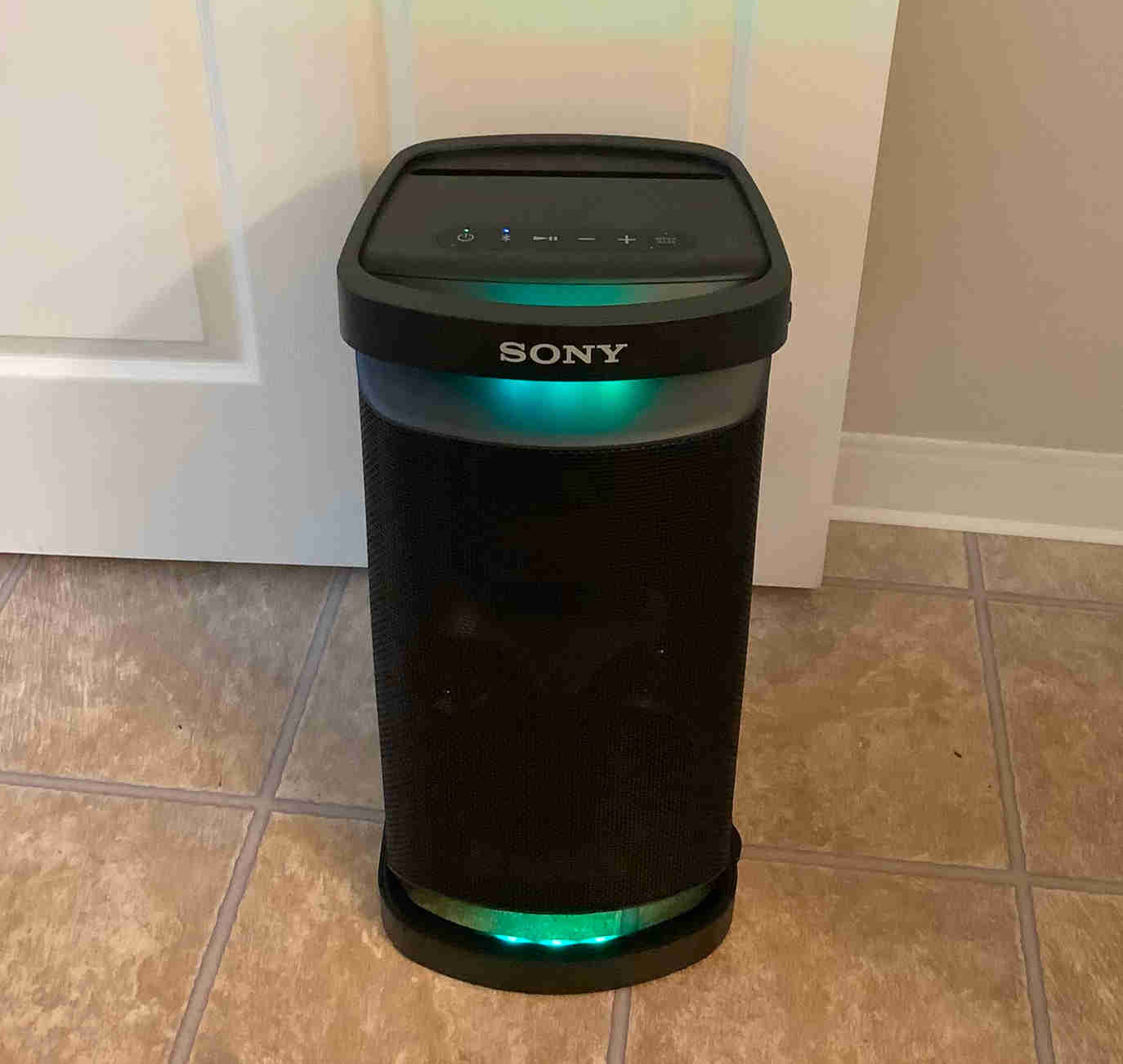 How to Turn ON Lights on Sony SRS XP500